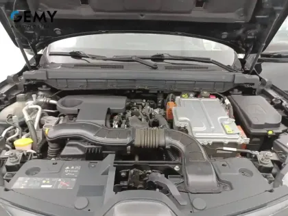 Photo 14 Renault Arkana  E-Tech hybride 145 - 22