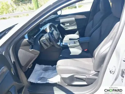 Photo 10 Peugeot 408  Hybrid 145 e-DCS6