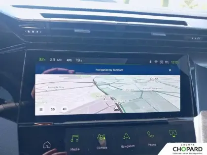 Photo 13 Peugeot 408  Hybrid 145 e-DCS6