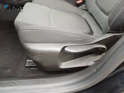 Photo 12 Renault Megane  IV Berline E-TECH Hybride rechargeable 160
