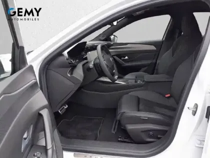 Photo 8 Peugeot 408  Electrique 58 kWh 210 ch