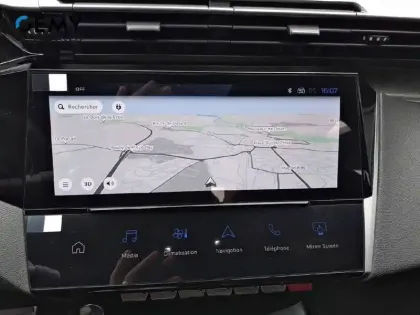 Photo 11 Peugeot 408  Electrique 58 kWh 210 ch