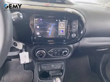 Photo 13 Renault Twingo  III Achat Intégral - 21