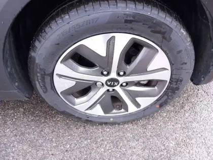 Photo 13 Kia Niro e- Electrique 204 ch