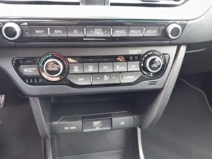 Photo 17 Kia Niro e- Electrique 204 ch