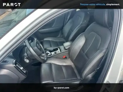 Photo 9 Volvo XC40 T2 129ch Inscription Geartronic 8