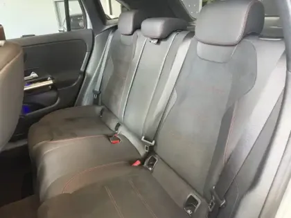 Photo 10 Mercedes GLA 250 e Hybrid EQ AMG Line