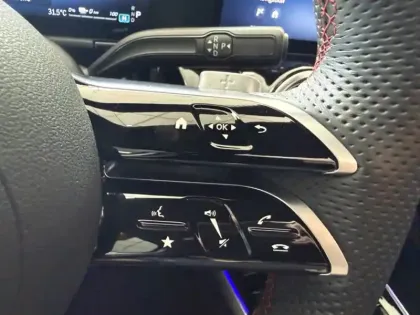 Photo 16 Mercedes GLA 250 e Hybrid EQ AMG Line