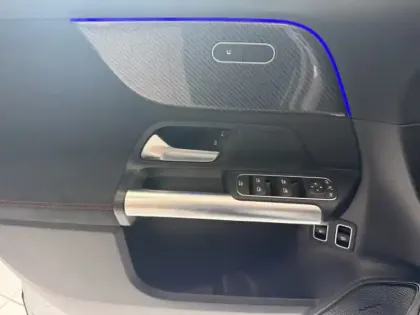 Photo 12 Mercedes GLA 250 e Hybrid EQ AMG Line
