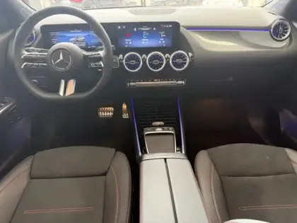 Photo 11 Mercedes GLA 250 e Hybrid EQ AMG Line