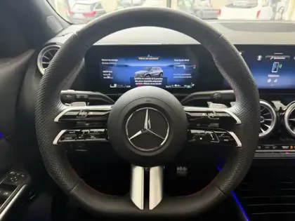 Photo 14 Mercedes GLA 250 e Hybrid EQ AMG Line