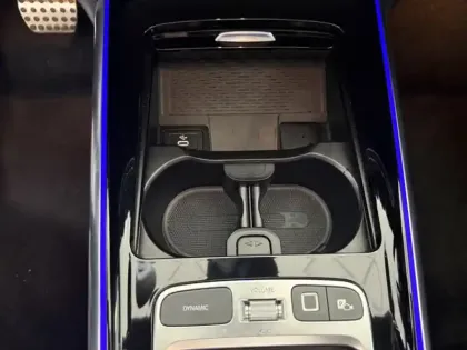 Photo 19 Mercedes GLA 250 e Hybrid EQ AMG Line