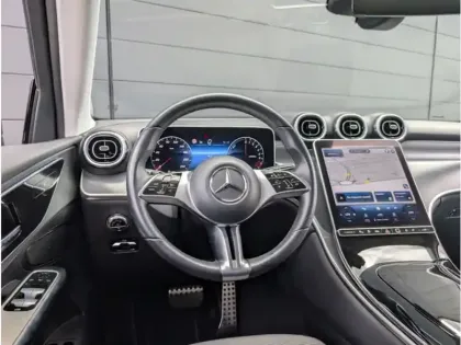 Photo 11 Mercedes GLC 300 e 