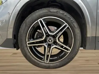 Photo 10 Mercedes GLA 250 e Hybrid EQ AMG Line