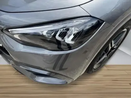 Photo 8 Mercedes GLA 250 e Hybrid EQ AMG Line