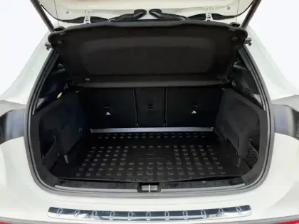 Photo 9 Mercedes GLA 250 e AMG Line