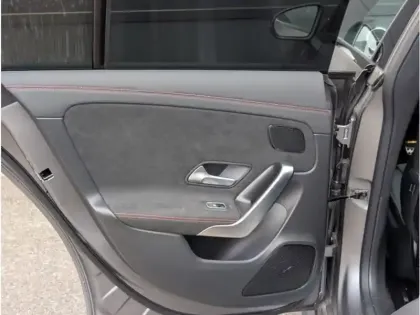 Photo 16 Mercedes CLA 200 d 