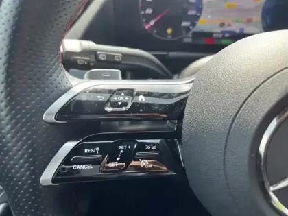 Photo 15 Mercedes GLA 250 e Hybrid EQ AMG Line