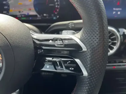 Photo 16 Mercedes GLA 250 e Hybrid EQ AMG Line