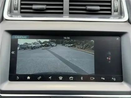 Photo 11 Jaguar E-Pace 2.0 D - 150 CH AWD BVA