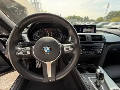 Photo 18 BMW Serie 3 Série 3 Touring 318iA 136ch M Sport Ultimate Euro6d-T