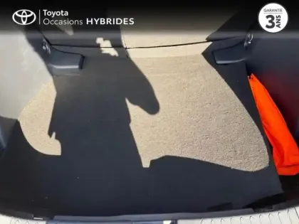 Photo 9 Toyota C-HR  1.8 Hybride 140ch Design MY25