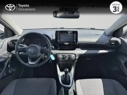 Photo 7 Toyota Yaris  120 VVT-i Dynamic 5p MY22