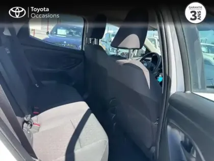 Photo 6 Toyota Yaris  120 VVT-i Dynamic 5p MY22