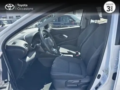 Photo 10 Toyota Yaris  120 VVT-i Dynamic 5p MY22