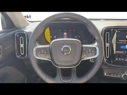 Photo 10 Volvo XC40  B3 163ch Lounge Edition DCT 7