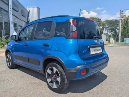 Photo 10 Fiat Panda  1.0 70ch BSG S&S  Cross