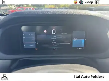 Photo 11 Jeep Avenger  Electrique 156ch 115kW Altitude (Coup de pouce -6100? déduit)