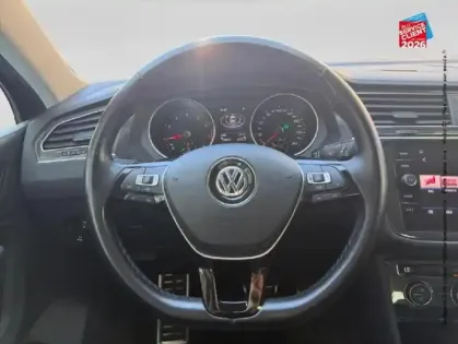 Photo 11 Volkswagen Tiguan  1.5 TSI EVO 150ch Connect DSG7 Euro6d-T