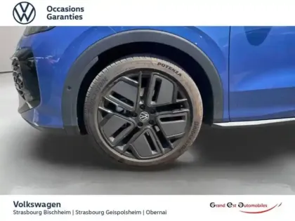 Photo 8 Volkswagen T-roc  1.5 eTSI 150ch R-Line DSG7