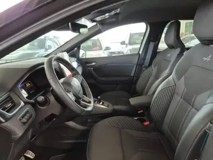 Photo 13 Renault Captur  1.8 E-Tech full hybrid 160ch esprit Alpine - 26