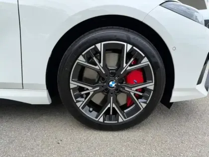 Photo 14 BMW Serie 1 Série 1 120A 170ch M Sport DKG7