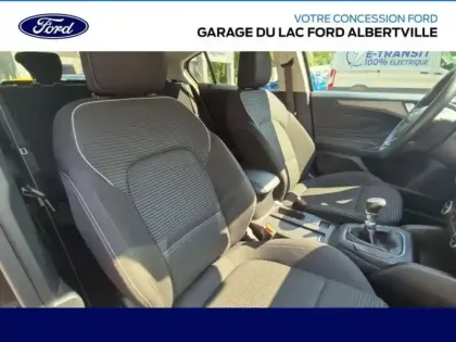 Photo 14 Ford Focus  1.0 Flexifuel mHEV 125ch Titanium Style