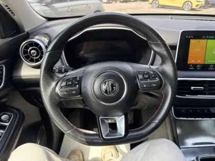 Photo 14 Mg EHS  1.5T GDI 258ch PHEV Luxury