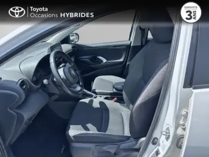 Photo 10 Toyota Yaris  116h Dynamic 5p MY22