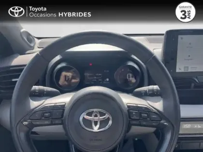 Photo 12 Toyota Yaris  116h Iconic 5p MY22