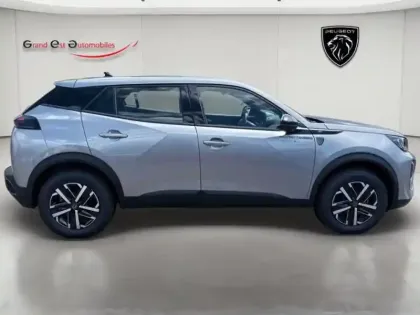 Photo 6 Peugeot 2008  e- 156ch 54 kWh Style
