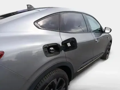 Photo 9 Renault Arkana  1.6 E-Tech hybride 145ch Engineered -22
