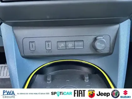 Photo 14 Fiat Panda Grande  Electrique 113ch  Icône
