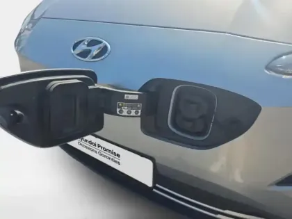 Photo 9 Hyundai Kona  1.6 CRDi 136ch Hybrid 48V Creative