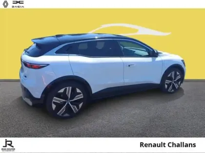 Photo 11 Renault Megane  E-Tech Electric 220ch 60kWh Iconic autonomie confort -25