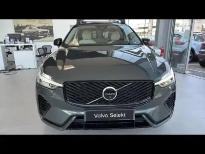 Photo 8 Volvo XC60  T6 Hybride Rechargeable 335ch Ultra Style Dark Geartronic 8 AWD