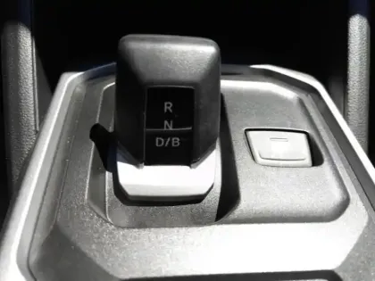 Photo 8 Dacia Duster  1.8 hybrid 155ch Extreme