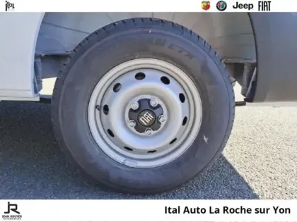 Photo 10 Fiat Ducato  Fg L2H2 3.3 140ch S&S Pack Techno
