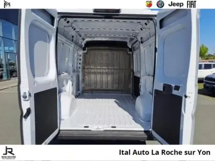 Photo 5 Fiat Ducato  Fg L2H2 3.3 140ch S&S Pack Techno