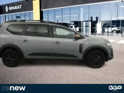 Photo 13 Dacia Jogger  1.6 hybrid 140ch Extreme 7 places -24